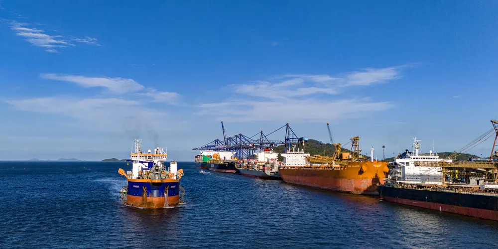 Com novo sistema da Celepar, Portos do Paraná moderniza credenciamento em Paranaguá