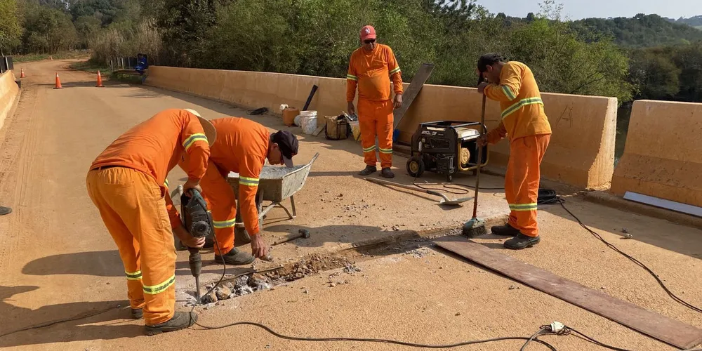 No total, 12 pontes da região passam por manutenção.