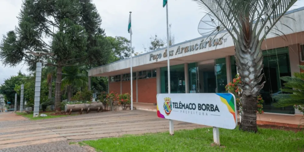 O edital completo também pode ser consultado on-line no site da Prefeitura