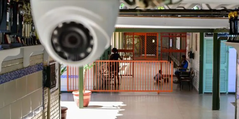 O objetivo é criar um ambiente de paz e tranquilidade nas escolas