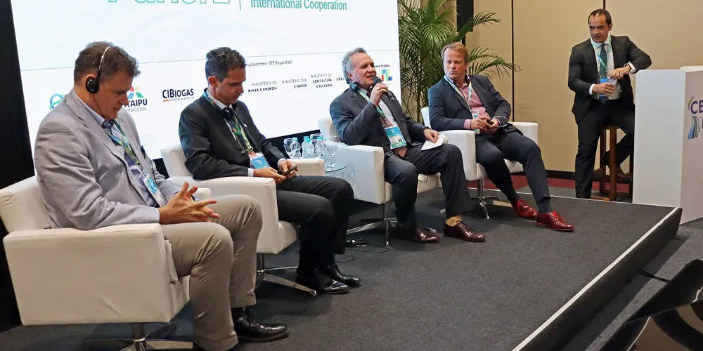 Diretor Risden fala sobre estratégias de biogás na Sanepar