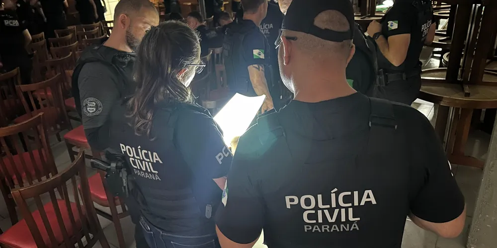 Policiais estão cumprindo 26 ordens judiciais, sendo 11 mandados de prisão preventiva