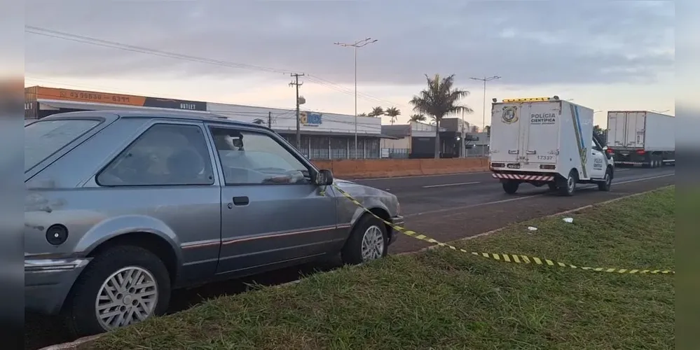 Vítima foi atingida por um carro em alta velocidade