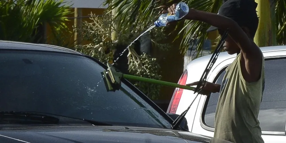 Trabalho infantil recua 14,6% em um ano, segundo o IBGE