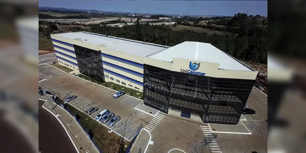 Prédio da Unicesumar