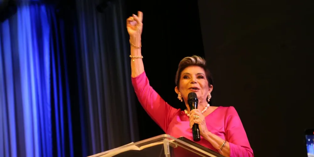 A prefeita destacou que Ponta Grossa lhe concedeu o benefício inédito de uma reeleição tão especial