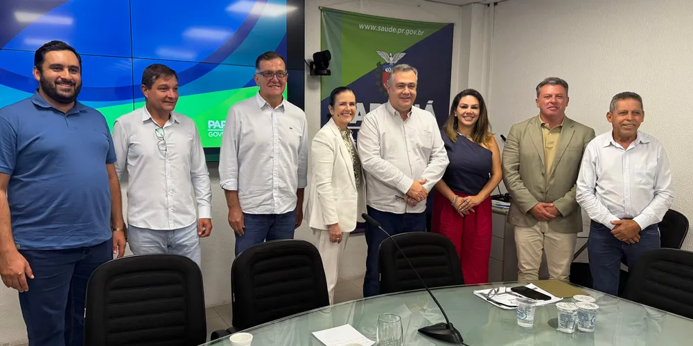 Lucas Machado, Christiano Borges, Rildo Leonardi, Rita Araújo, Beto Preto, Dayane Sovinski e Ary Mattos estiveram reunidos