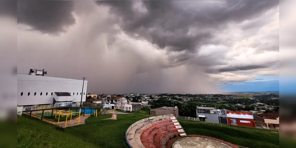 Temperaturas variam entre 19ºC e 26ºC nesta segunda-feira