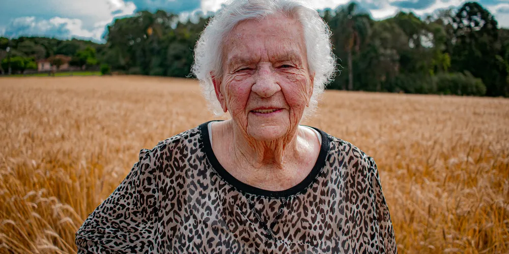 Professora mais antiga de Ponta Grossa comemora 105 anos