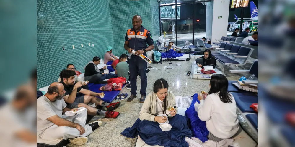 Grupo passou por Manaus após falha na aeronave