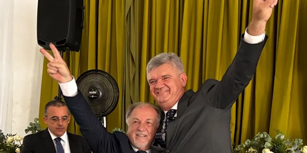 A cerimônia aconteceu nesta quarta-feira (1º), no Clube Recreativo Municipal