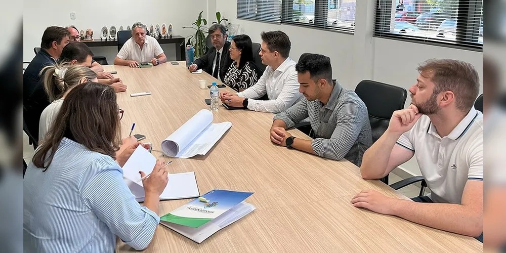 Adelmo Klosowski (PSD) realizou uma reunião com demais representantes da Administração Municipal