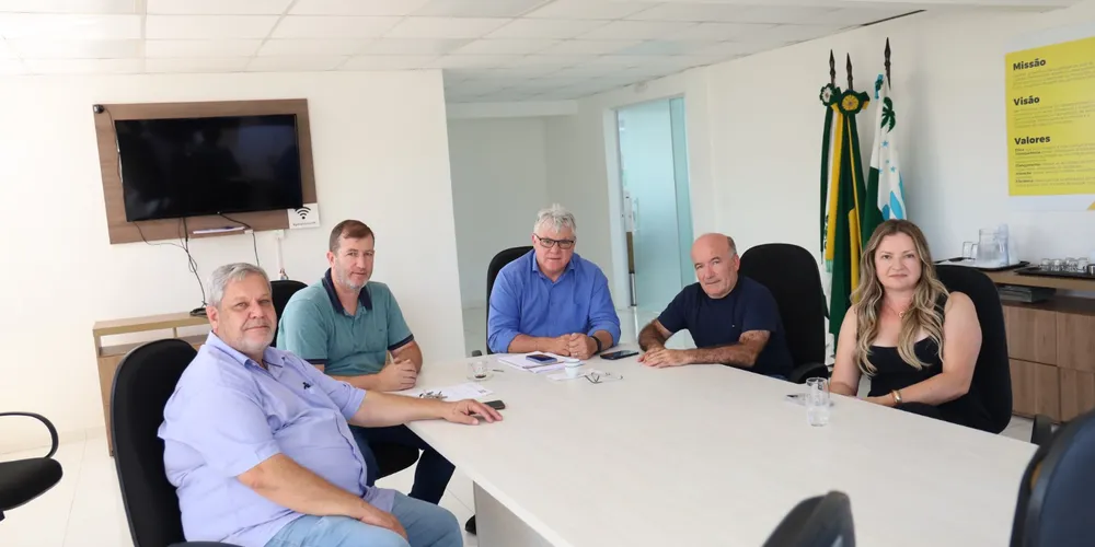 As lideranças estiveram reunidas nesta terça-feria (28)