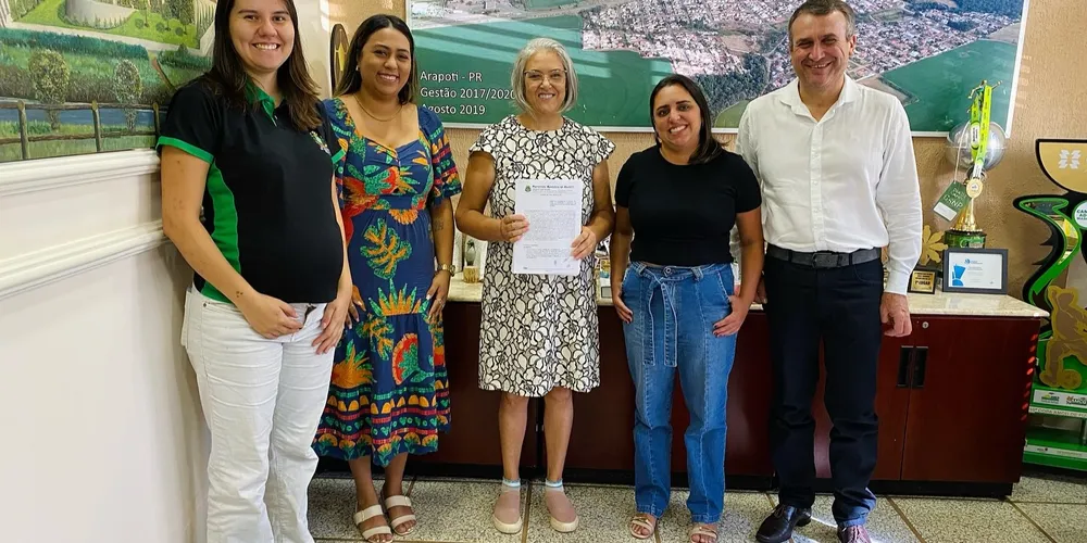 O prefeito Irani Barros assinou o termo de colaboração