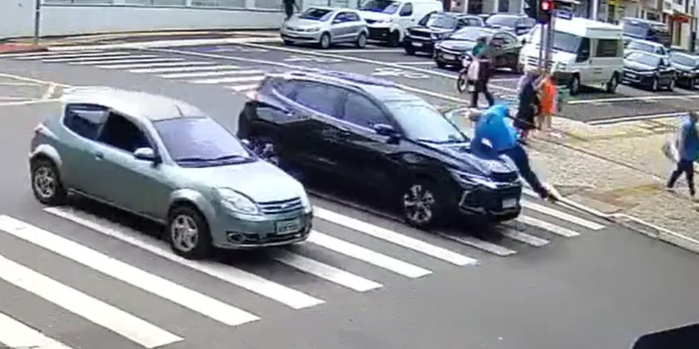 Acidente aconteceu próximo à Igreja dos Polacos