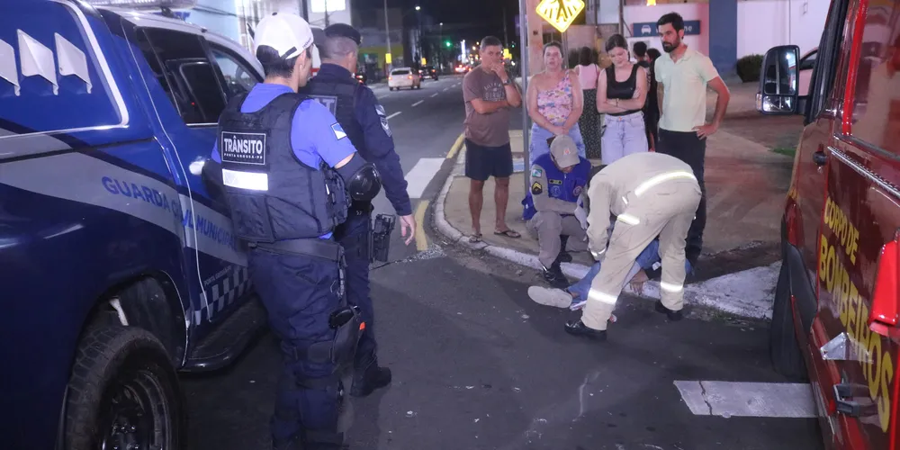 GAT passava pelo local no momento da colisão e fez os atendimentos iniciais