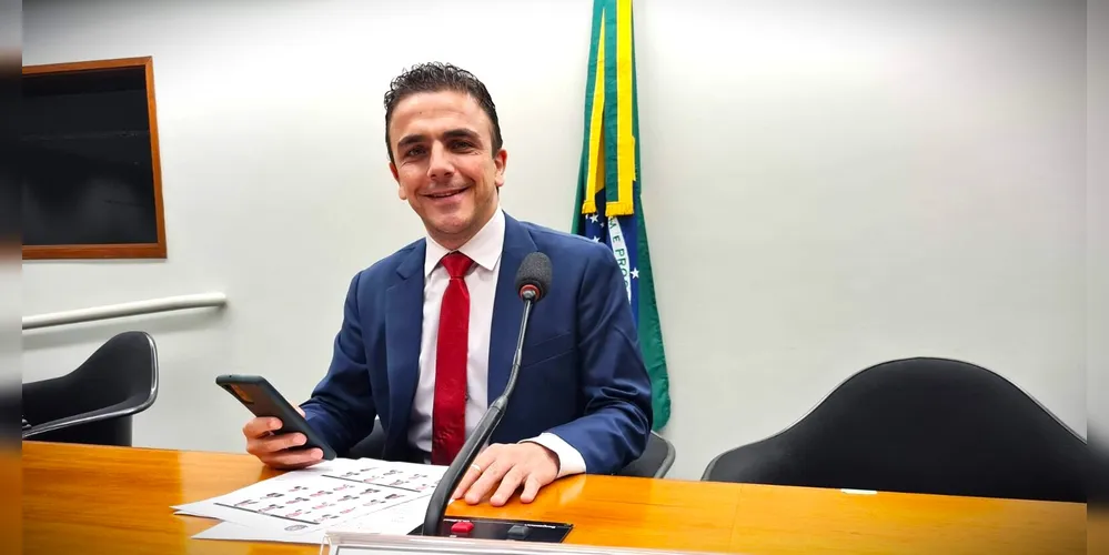 Aliel Machado, deputado federal, fez o anúncio nesta sexta-feira (31)