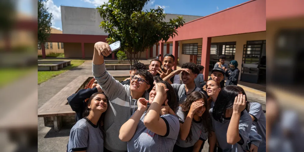 Adesão ao Aprova Paraná Universidades encerra na quinta; 30 mil alunos já se inscreveram