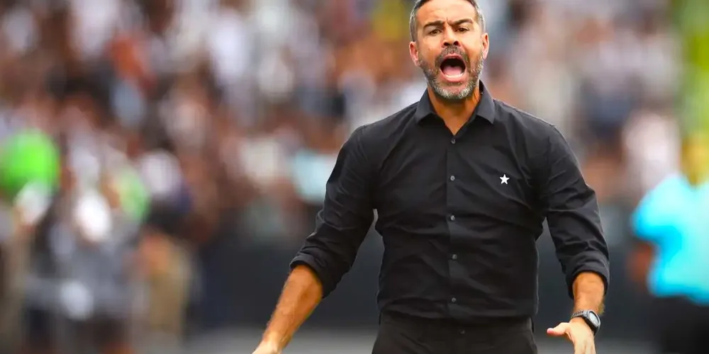 Artur Jorge se despede do Botafogo sendo o responsável por ter comandado a melhor temporada da história do clube