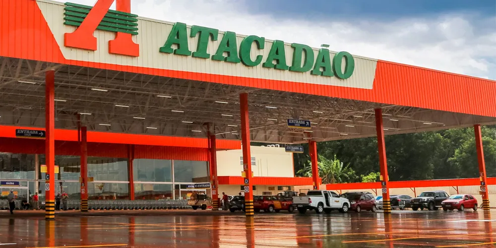 Os candidatos devem ter ensino médio completo e disponibilidade para atuar em escala 6×1