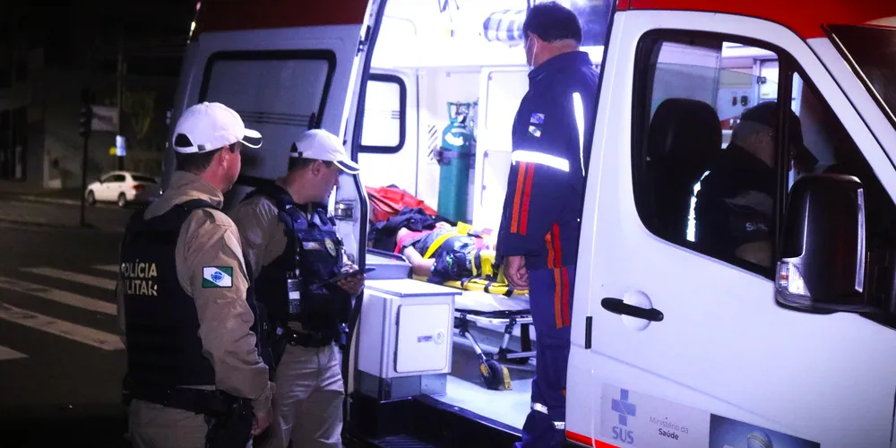 Equipes do Samu realizaram os atendimentos necessários à vítima