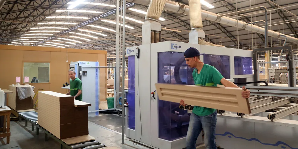 Entre as vagas sem experiência está para auxiliar de linha de produção 

Foto Gilson Abreu/AEN