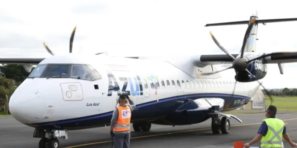 A Azul iniciou suas operações em Ponta Grossa no dia 13 de outubro de 2016