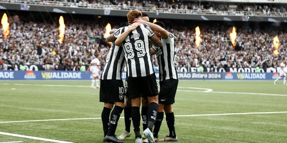 Jogo aconteceu no Estádio Nilton Santos, no Rio de Janeiro