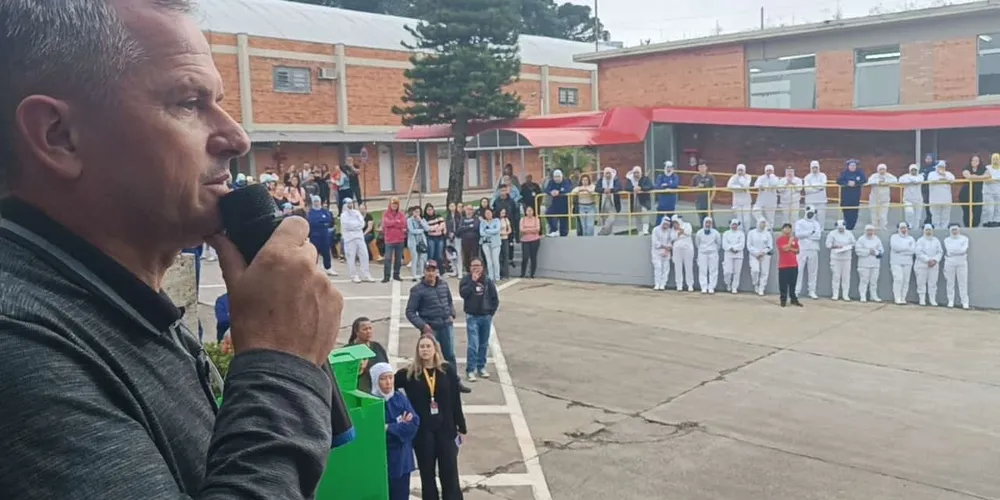 Trabalhadores da BRF aprovaram nesta manhã a proposta de reajuste salarial feita pela empresa