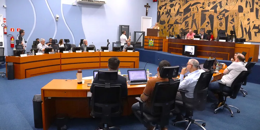 Vereadores de Ponta Grossa durante sessão ordinária desta quarta-feira (11)