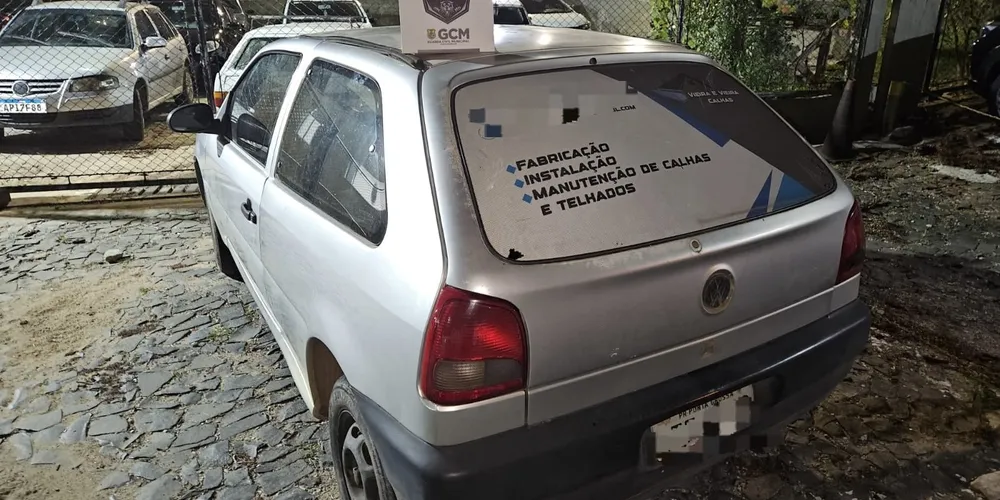 Veículo foi levado para o pátio da 13ª Subdivisão Policial