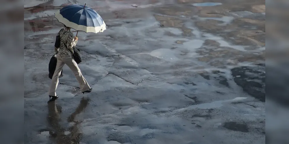 Mesmo com a presença da chuva, tempo segue abafado na região