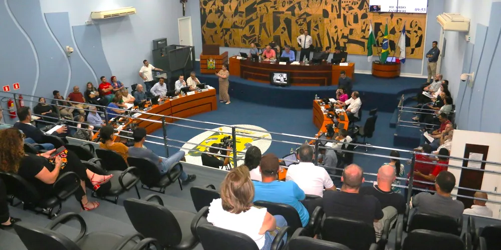 Câmara de Ponta Grossa realizou duas sessões extraordinárias na tarde desta quarta-feira (15)