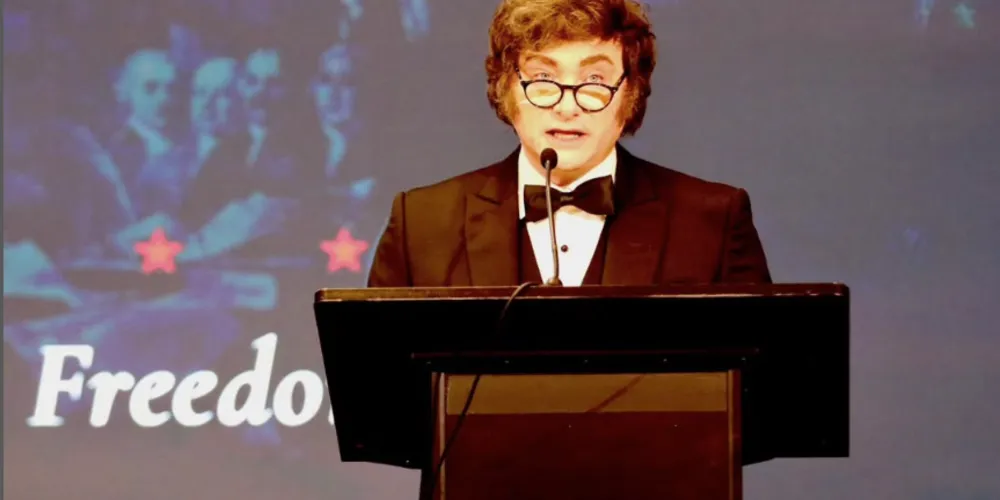 "Não estava ciente dos detalhes", disse Milei. "Decidi não continuar difundindo", tentou justificar