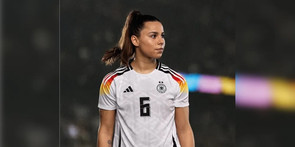 A jogadora relatou que muitos comentários sugeriam que mulheres não deveriam ocupar espaço no futebol