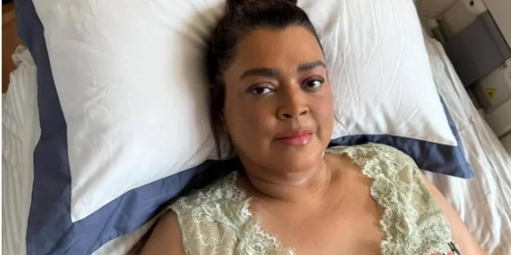 A cantora segue internada hospital Sírio-Libanês