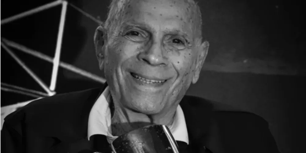 A causa da morte não foi divulgada