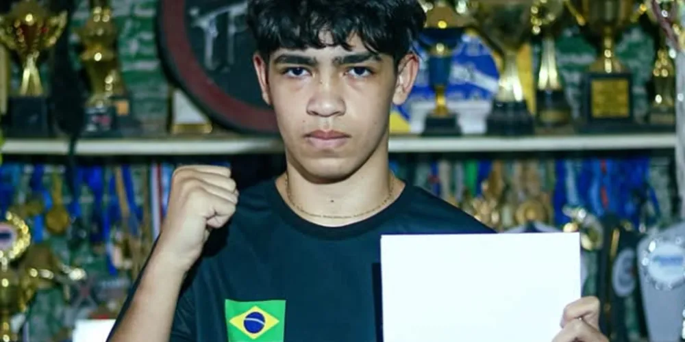 Raykon foi campeão de MMA aos 6 anos