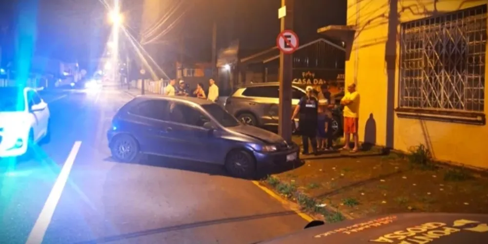 Apesar da situação, ninguém se feriu.