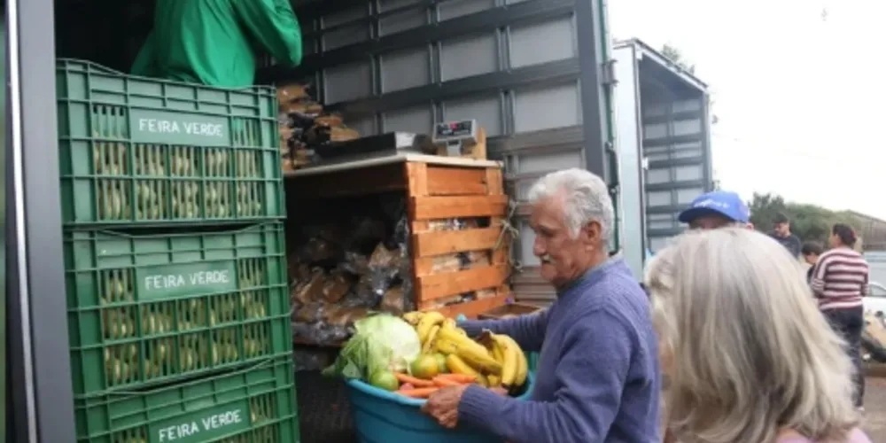 Programa apoia agricultura familiar e fortalece a segurança alimentar
