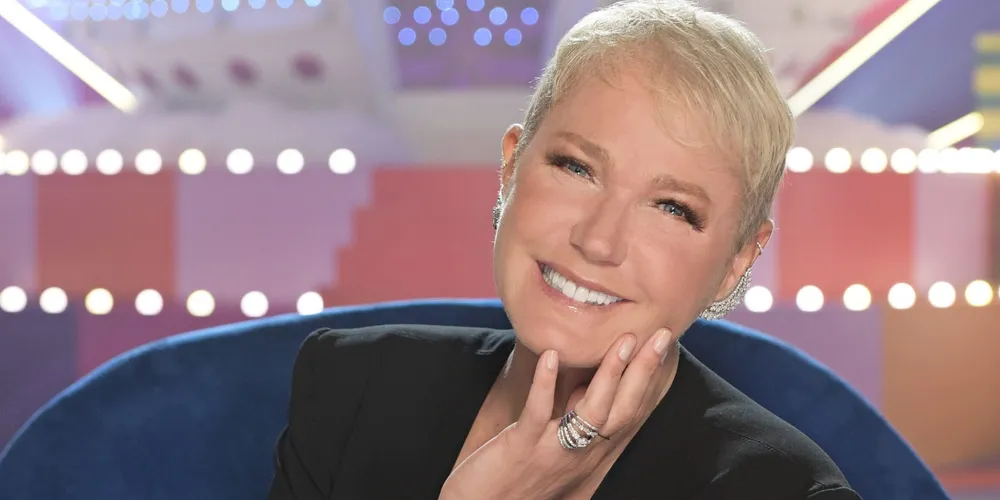 Xuxa está bem e caminhando normalmente, segundo o médico