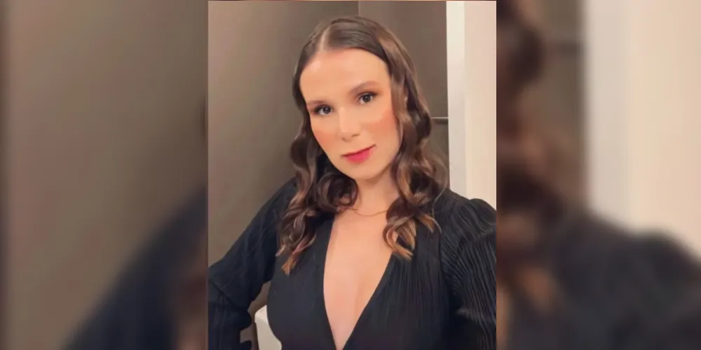 Jeniffer Castro foi gravada por passageira após recusar ceder assento à criança