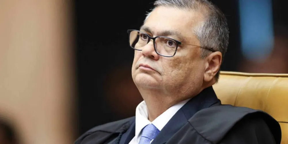 O ministro pede que a Polícia Federal (PF), abra um inquérito para investigar a liberação desse valor