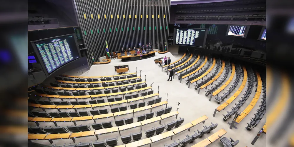 Início da eleição na Câmara está previsto para as 16h