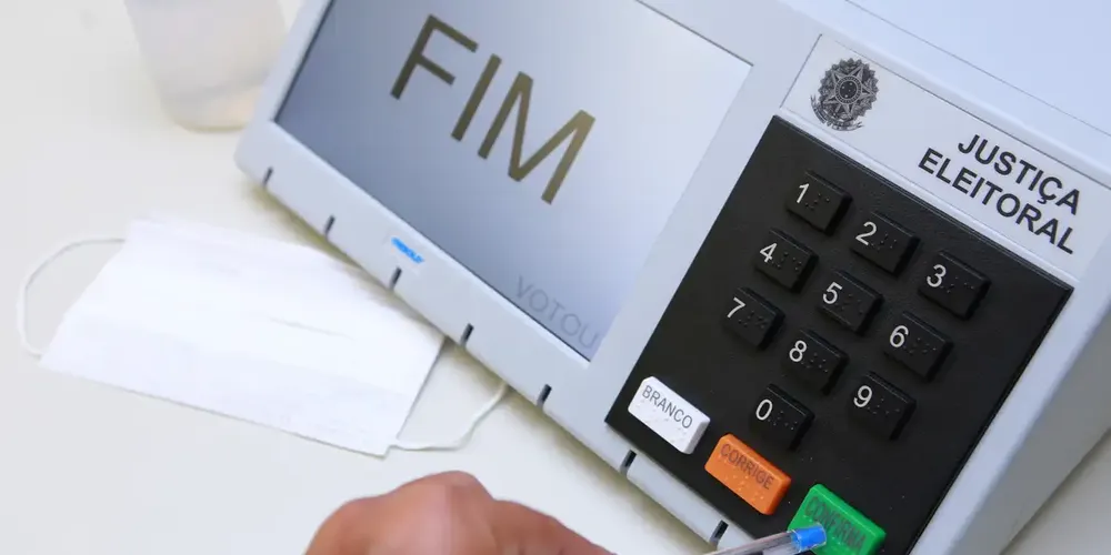 Justificativa vale para quem tem a obrigação de votar