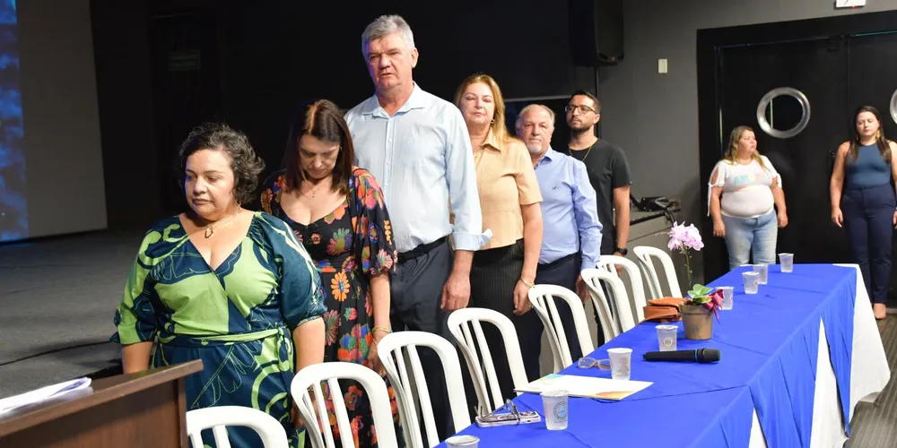 O prefeito Juca Sloboda e outras lideranças municipais estiveram presentes