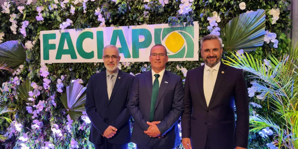 O deputado estadual Fabio Oliveira (Podemos) participou, nesta terça-feira (4), da cerimônia de posse da Diretoria Executiva da Faciap para a gestão 2025-2026.