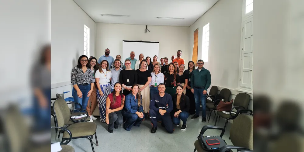 Encontro reuniu representantes do Cosems-PR, do CimSaúde, do CimSamu e de gestores da 3ª RS.