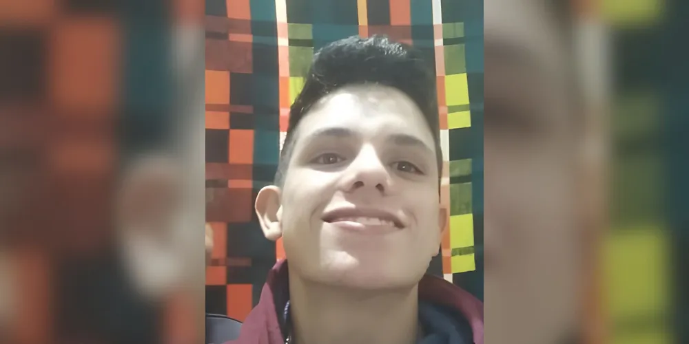 Quando desapareceu, Héber usava uma blusa rosa e uma calça jeans