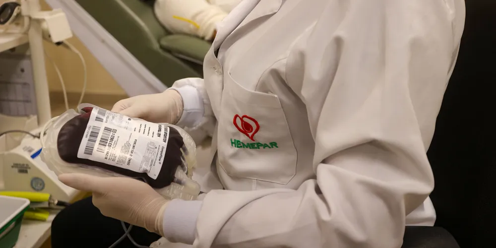 Hemepar faz alerta para doação de sangue antes das festas de fim de ano